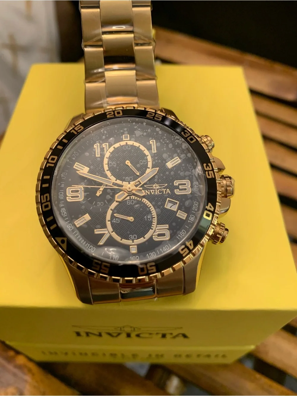 Invicta Men’s Gold Tone Chronograph Watch 44525 50m water resistant gold watch😌